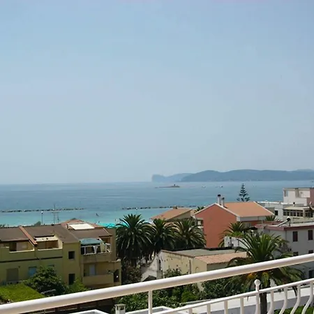 Spinnaker Holidays Apartman *